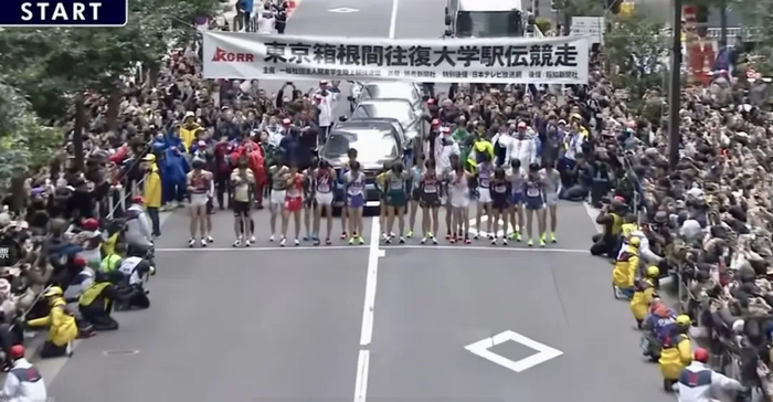 开云体育入口-纵有疾风起，箱根驿传何以动人|我们的箱根驿传|东京马拉松|黑田朝日|比赛|接力_新浪体育_新浪新闻