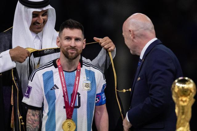 开云体育下载-【人物】通向8金之路，梅西是怎样走过来的？