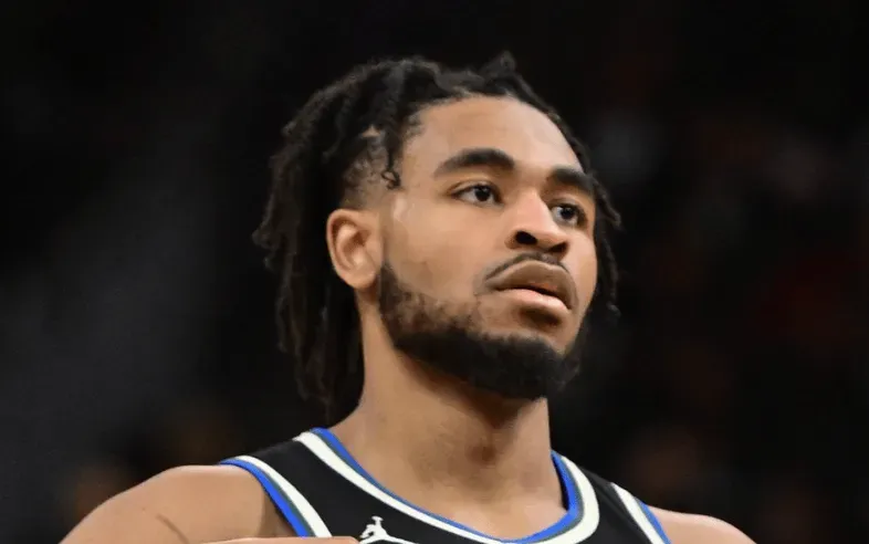 kaiyun-卡梅伦-托马斯近6战场均8分2助攻，投篮命中率27%+三分16.7%