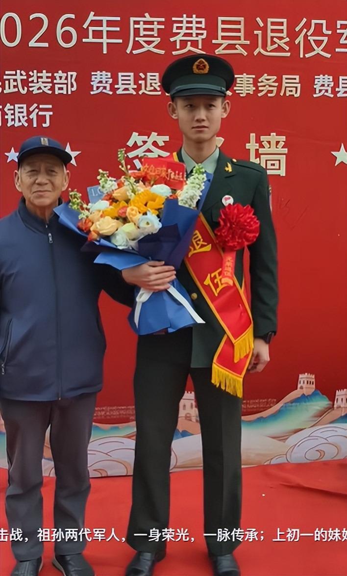 “看站姿就不像当过兵的！”家长炫耀特种兵儿子，败露后惨遭打脸